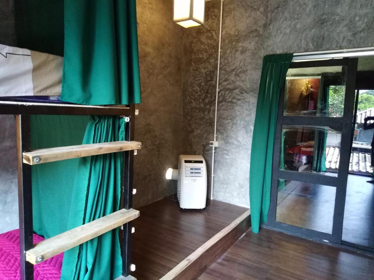 Phayam Hostel Koh Phayam Dış mekan fotoğraf